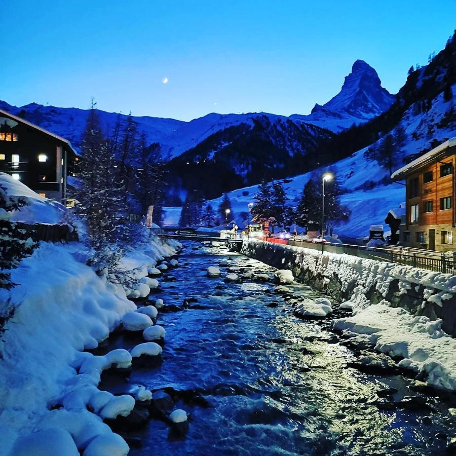 Haus Leopold Apartment Zermatt Ngoại thất bức ảnh