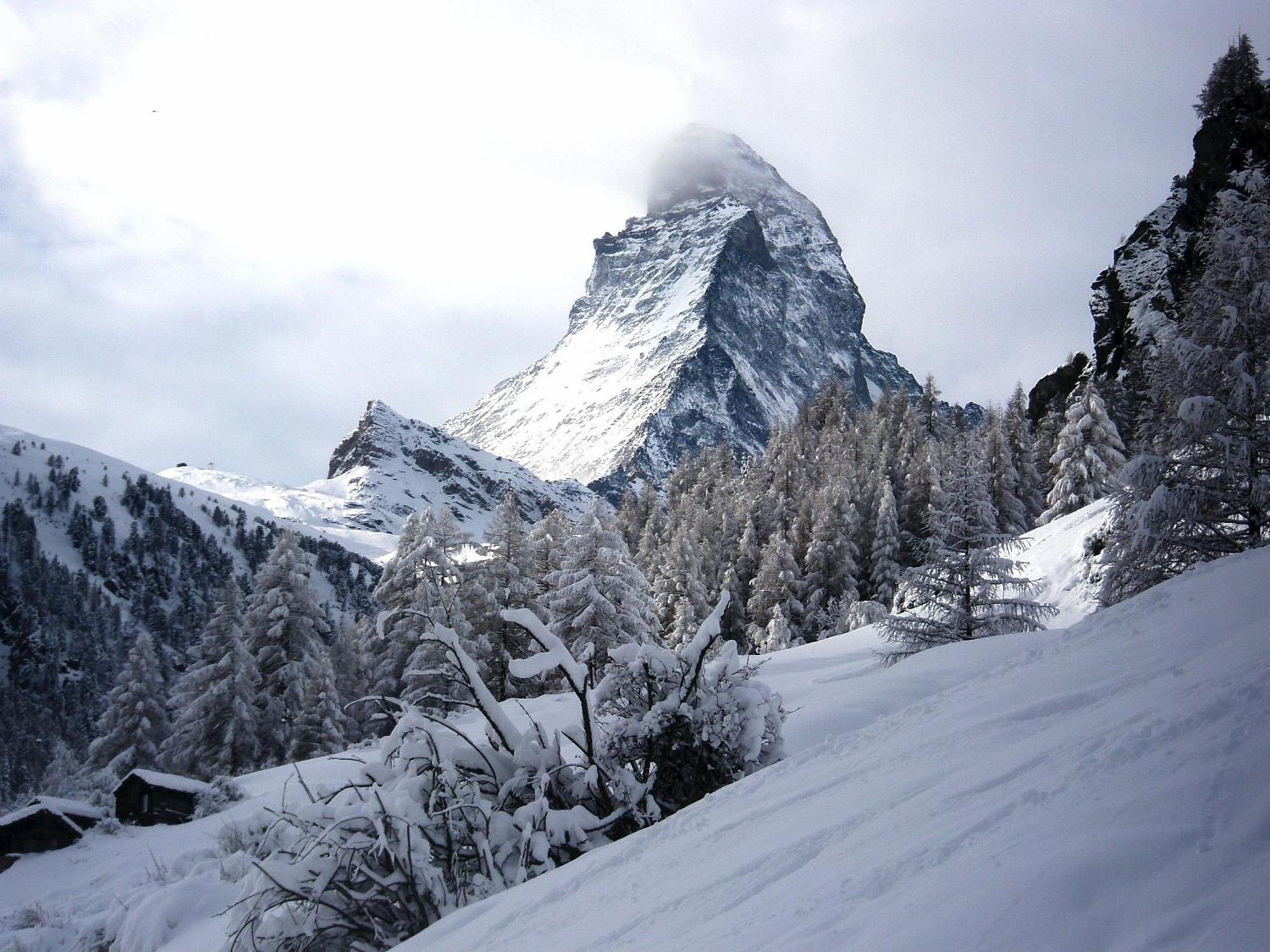 Haus Leopold Apartment Zermatt Ngoại thất bức ảnh